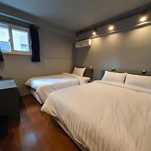 Daljee 2* Seúl