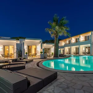 Omnia Mykonos Boutique Hotel&suites 4* Ornos (Mykonos)